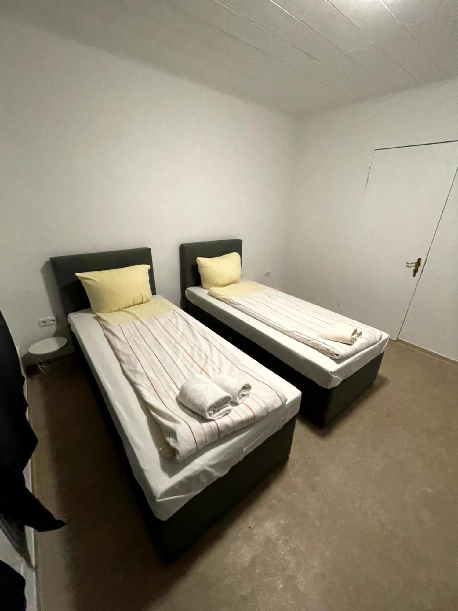 City Apartments Direkt Am Hauptbahnhof - Perfekt Fuer Pendler Und Monteure Neumünster Exterior foto